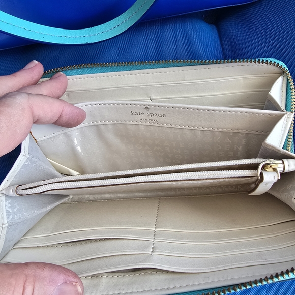 Kate Spade Limited Edition  Royal Blue and Mint Tote w/Wallet to Match - Picture 14 of 16